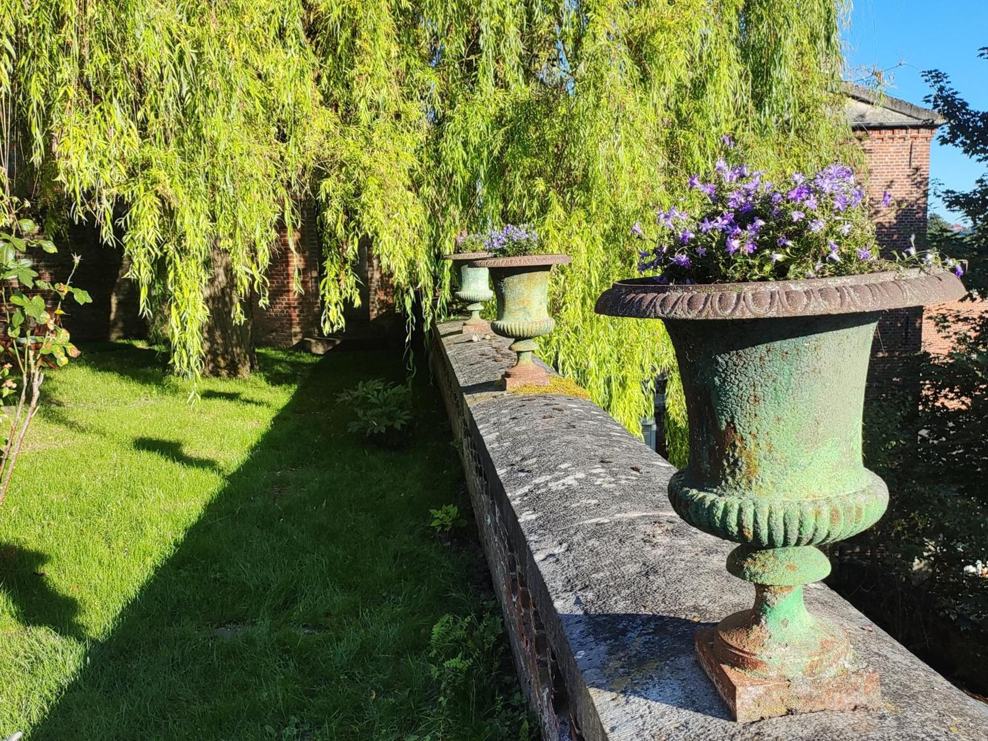 Le Relais Napoleon Bed and Breakfast Avesnes-sur-Helpe Buitenkant foto